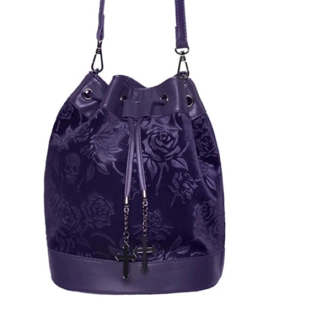 Killstar bucket bag